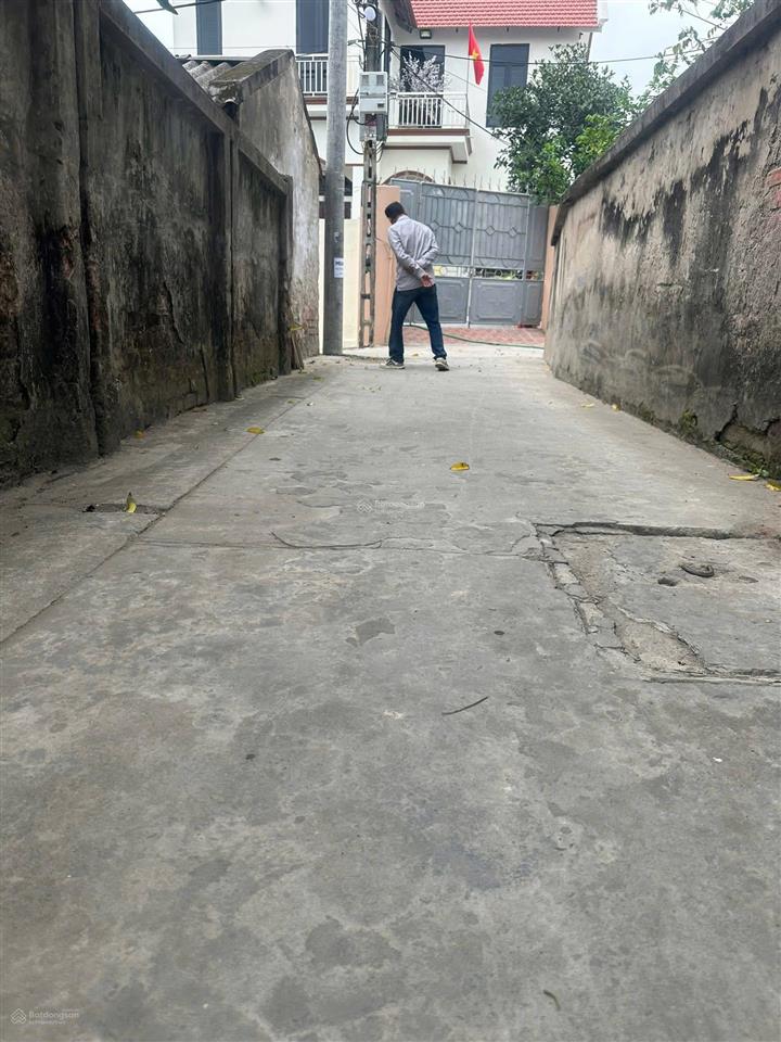 Lô đất tại xã chính nghĩa huyện kim động tỉnh hưng yên đường thông ô tô vào tận đất