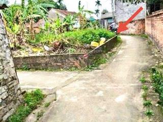 Chủ gửi áp góc hai mặt tiền tại thôn hòa lạc xã hòa phong thị xã mỹ hào diện tích 60,5 m2