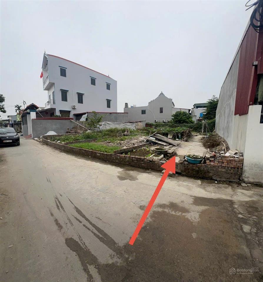 Lô đất tại duơng quang thị xã mỹ hào truc kinh doanh buôn bán