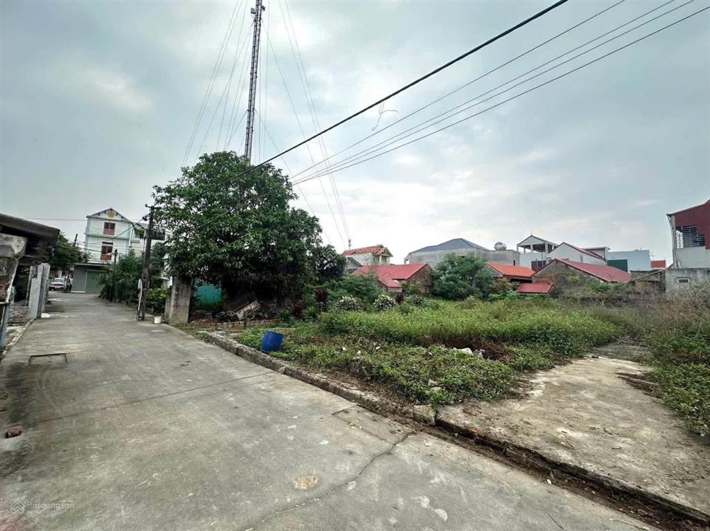 Bán gấp lô góc hoà đam  hoà phong  mỹ hào  hưng yên, diện tích 65.4m2. 2 mặt thoáng