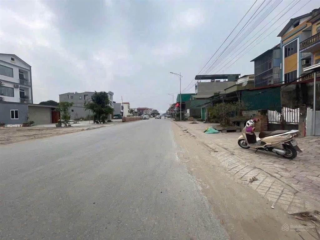 Giãn dân xã giai phạm huyện yên mỹ tỉnh hưng yên, mặt đường tỉnh 381 vỉa hè rộng 16 m