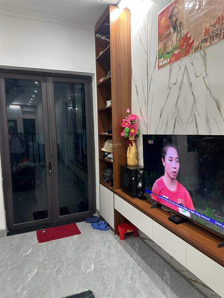 Bán nhà tại tdp cẩm sơn mỹ hào hưng yên  vị trí trung tâm, gần kcn ở tiện, cho thuê tốt