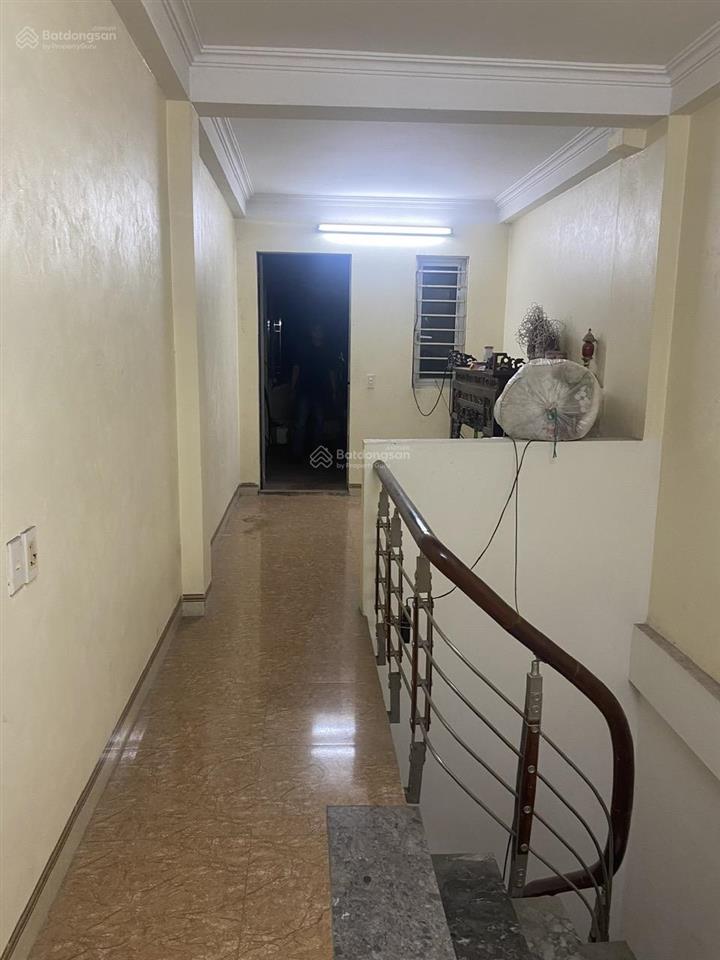Cho thuê nhà riêng số 26 ngõ 479/53 lĩnh nam (0913 224 ***)