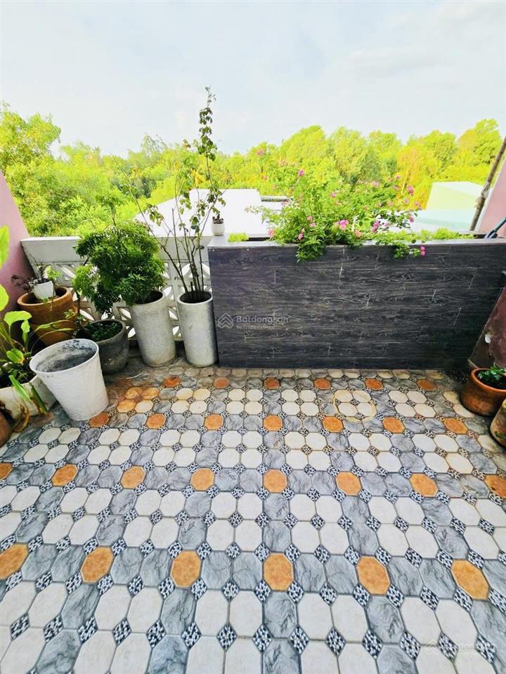 Bán nhà 1 trệt 2 lầu  trường lưu, long trường  hoàn công đủ, kiên cố  4.7 tỷ tl