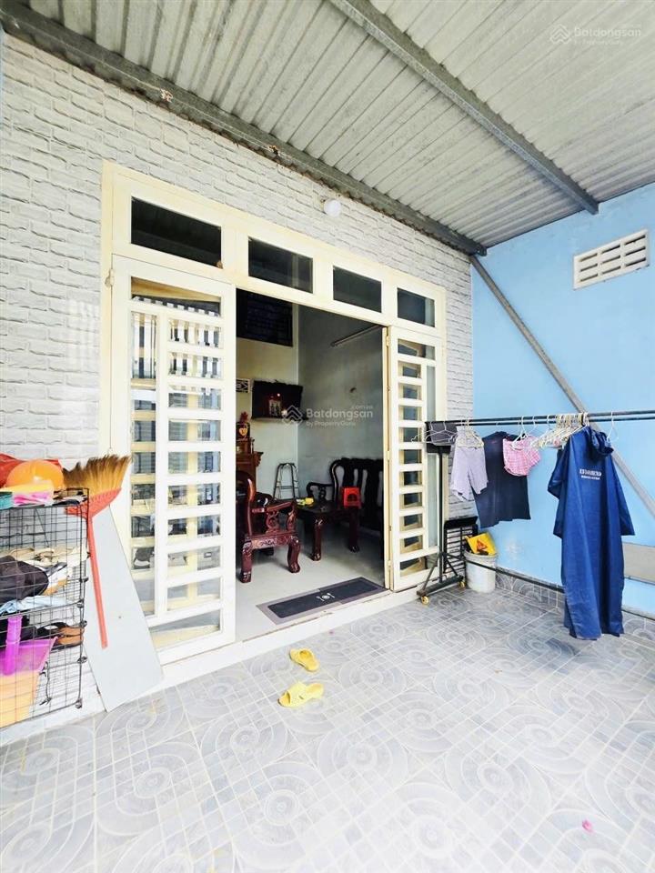 Nhà phố 2 tầng  hoàn công đủ  hẻm xe hơi  gần chợ long trường  3.7 tỷ tl