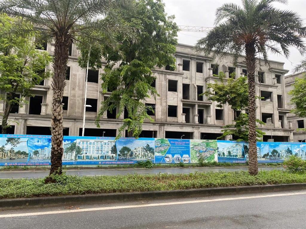 Chính chủ bán biệt thự thanh hà cienco5 dt200m khu b nhà đã xây thô xong giá chủ rất thiện trí bán