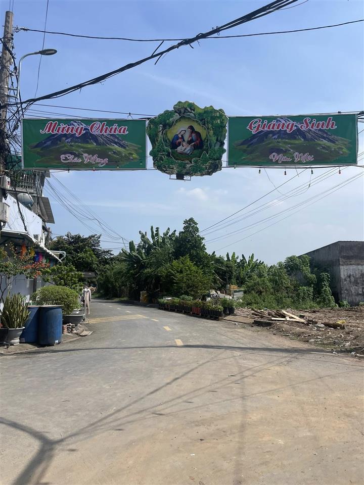 Bán đất mặt tiền đường nhựa 12m ngang 5x18m giá 5 tỷ Đường Đông Thạnh 7-3