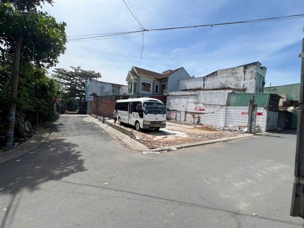 Chủ gửi 3 lô đất 4,5x15 mặt tiền đường số 44, ngay chợ hiệp bình chánh chỉ 6,75 tỷ