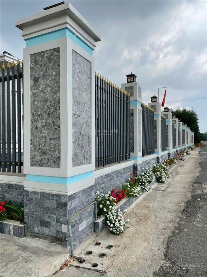 Đất 3 mặt tiền, 202m2, ngang 6m, tx phú mỹ, 1,3 tỷ