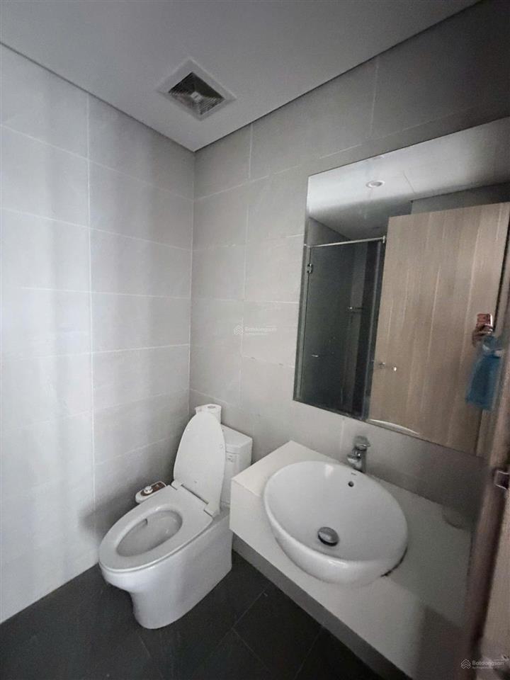 Cho thuê căn hộ 3pn, full nội thất tòa s205 giá 11tr/th