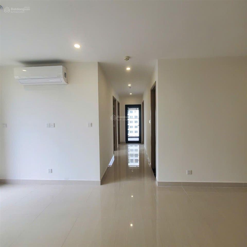 Cho thuê căn 81m2  3pn  2wc tòa s6 tầng trung giá 8tr/thview hồ bơi  phân khu origami  nhà mới