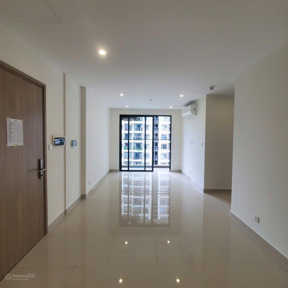 Cho thuê căn 81m2  3pn  2wc tòa s6 tầng trung giá 8tr/thview hồ bơi  phân khu origami  nhà mới