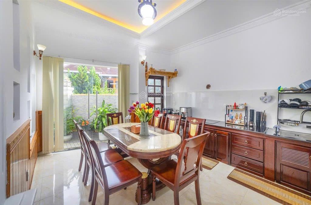 Villa nghỉ dưỡng cho gia đình  gần hồ xuân hương  nguyễn trãi