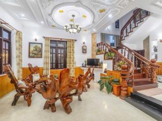 Villa nghỉ dưỡng cho gia đình  gần hồ xuân hương  nguyễn trãi