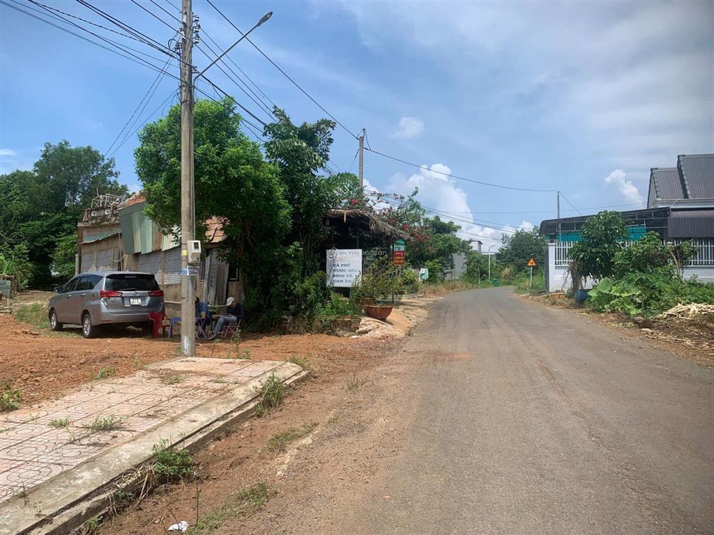 Bán 4 lô đất đường mặt tiền trần hưng đạo cách kcn đồng xoài 2km