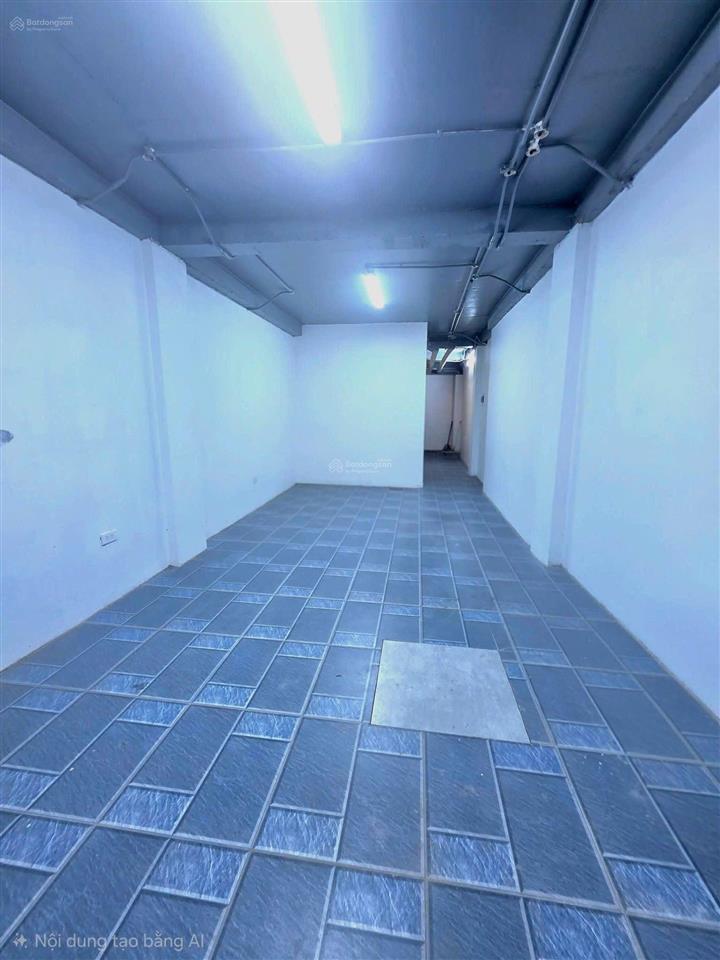 Chính chủ cho thuê nhà mặt phố hoàng hoa thám kinh doanh có thang máy