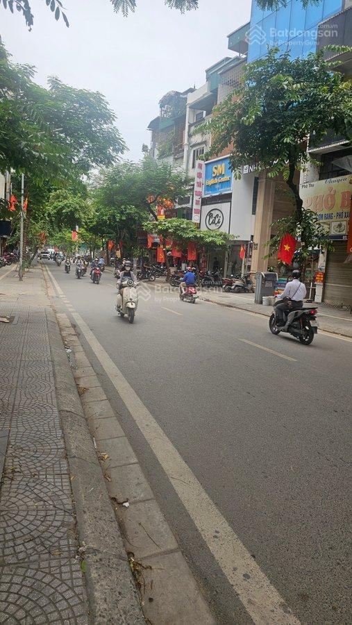 Bán nhà mặt phố chùa láng 10 tầng thang máy  dòng tiền 120 triệu/tháng