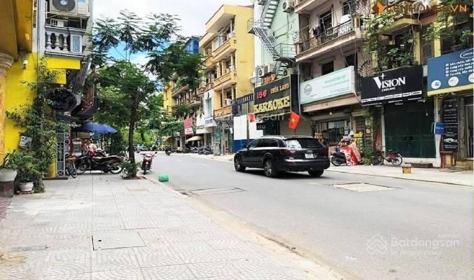 Bán nhà mặt phố chùa láng 10 tầng thang máy  dòng tiền 120 triệu/tháng