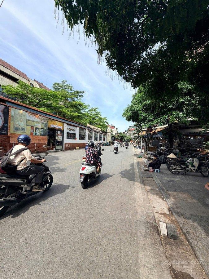 Hàng hiếm phố cổ  lô góc cực thoáng  ngõ thông tứ tung  kinh doanh đỉnh  sát chợ đồng xuân