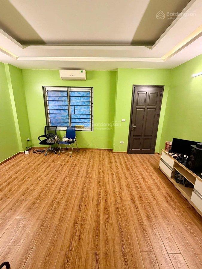 Bán nhà trung tâm ba đình  ngõ đẹp thoáng  mặt tiền cực rộng 5,9m  vài bước ra phố