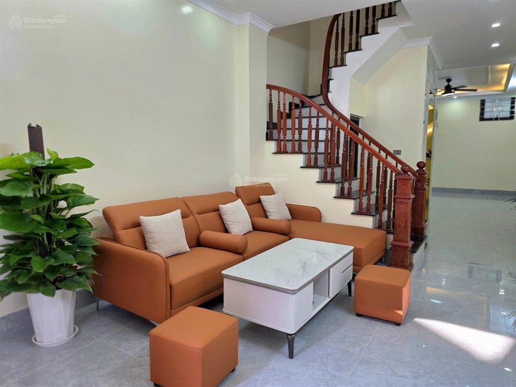 Siêu phẩm nhà đẹp 5 tầng thang máy  ngõ ô tô tránh  vừa ở vừa kinh doanh giá cực hợp lý