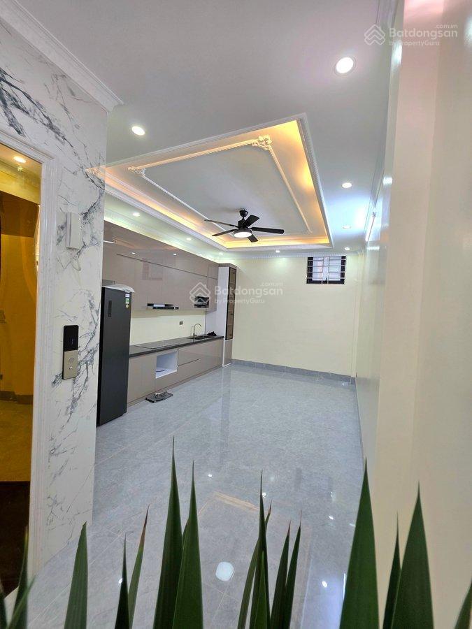 Siêu phẩm nhà đẹp 5 tầng thang máy  ngõ ô tô tránh  vừa ở vừa kinh doanh giá cực hợp lý