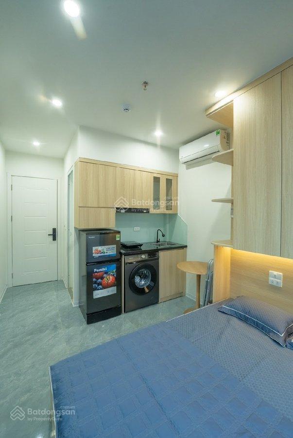 Bán ccdv 7 tầng thang máy  vf3 đỗ cổng  full nội thất  dòng tiền hấp dẫn