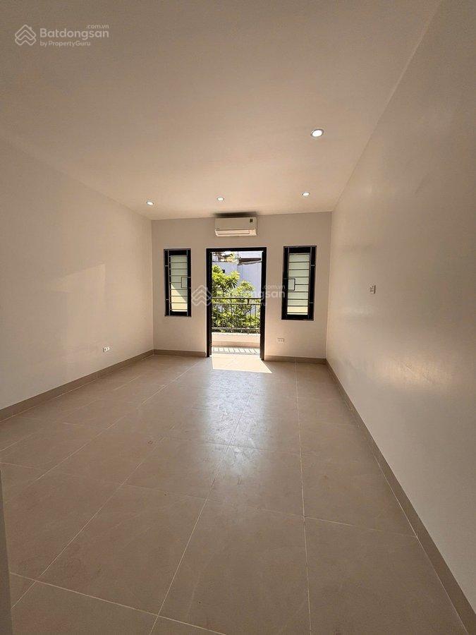Phố vip đào tấn  5 tầng thang máy  khu nhật hàn  ô tô tránh  sổ đẹp