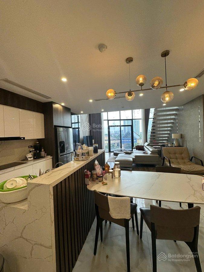 Mặt phố vỉa hè  ôtô dừng đỗ ngày đêm  8t thông sàn thang máy  full nội thất cao cấp