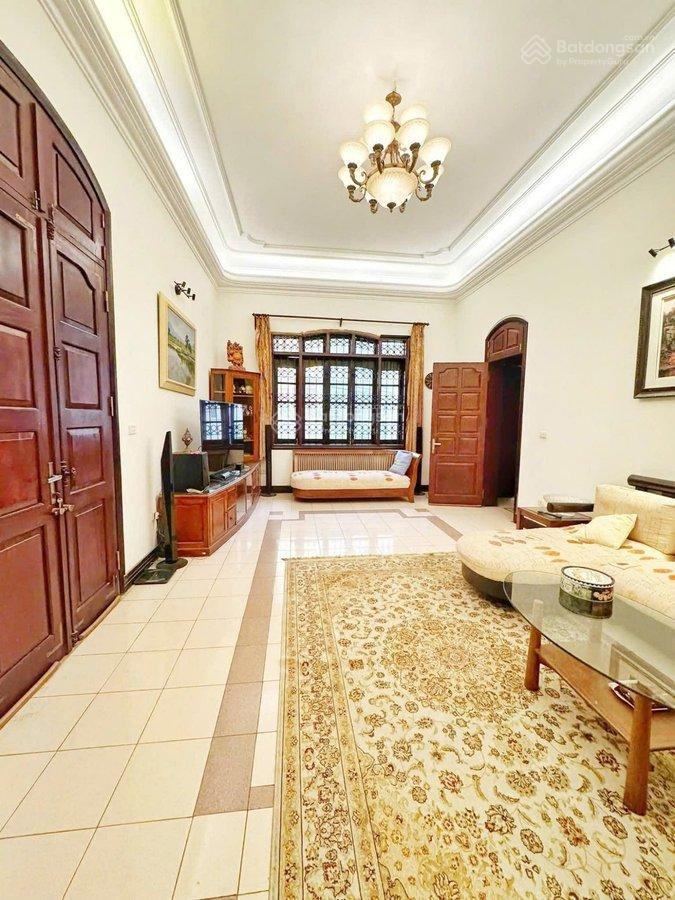 Biệt thự siêu vip  lô góc 3 mặt thoáng  ô tô ngủ sân  40m ra phố  sổ đẹp