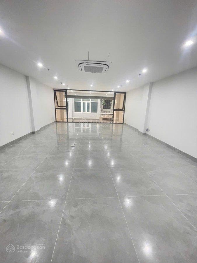 Siêu phẩm tòa văn phòng 9 tầng có hầm  view hồ phương mai  hoàn công đầy đủ
