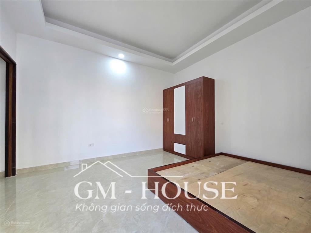 Siêu rộng hơn 30m2 ở đường nguyễn xí, ban công & bếp riêng biệt
