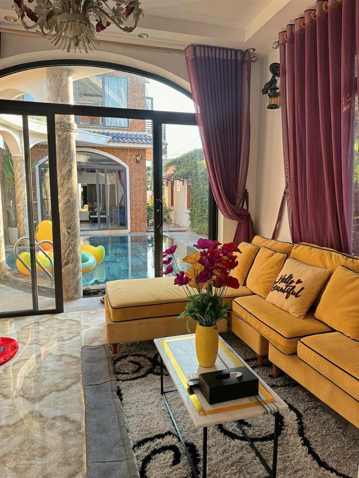 Villa pháp view cánh đồng cẩm châu  hội an  dòng tiền ổn định