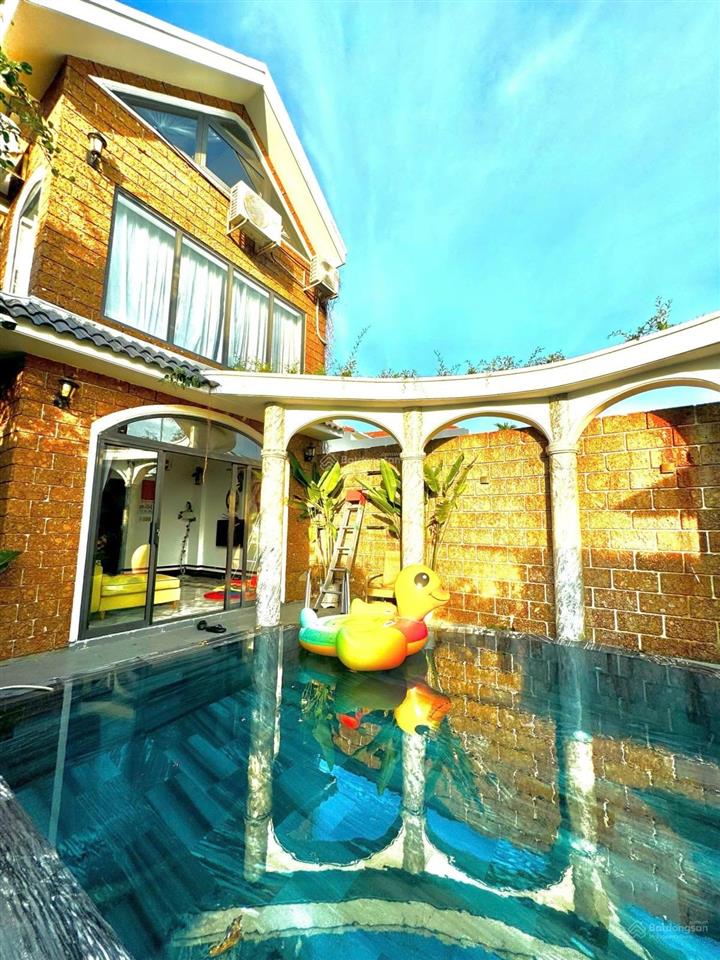 Villa pháp view cánh đồng cẩm châu  hội an  dòng tiền ổn định