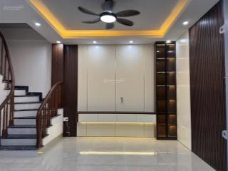 Bán nhà 5 tầng ngô gia tự full nội thất chỉ việc xách vali về ở