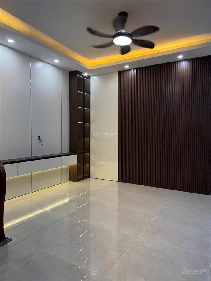 Bán nhà 5 tầng ngô gia tự full nội thất chỉ việc xách vali về ở