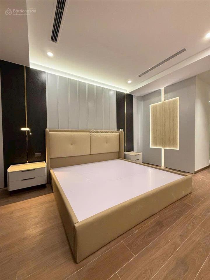 Siêu phẩm ở ngay  cách vài nhà ra ô tô tránh 2 thoáng