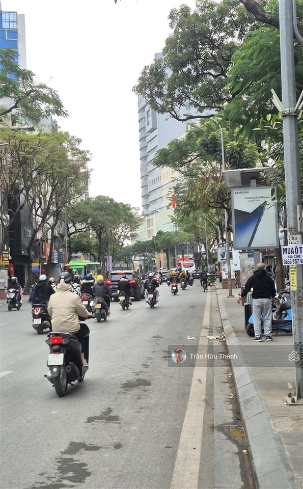 Mặt phố thái hà  thái thịnh. 2 mặt tiền  kinh doanh + mặt tiền khủng. 4t  thông sàn, 80m2