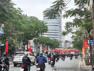 Mặt phố thái hà  thái thịnh. 2 mặt tiền  kinh doanh + mặt tiền khủng. 4t  thông sàn, 80m2