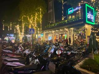 Mảnh đất vàng  ngọc lâm. gần 300m  giá nhỉnh 200tr/ m2. phù hợp xây tòa building  khách sạn.