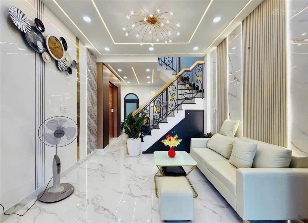 Bán nhà riêng tại phạm văn chiêu, 4,17 tỷ, 35 m2, 3pn, 2wc, 2 tầng