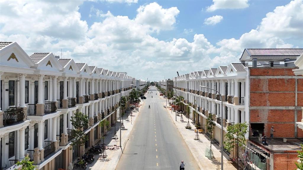 Bán nhà mặt phố tại đường nguyễn trọng dân, phường 1, gò công, giá tốt hôm nay chưa đến 5 tỷ, 115m2