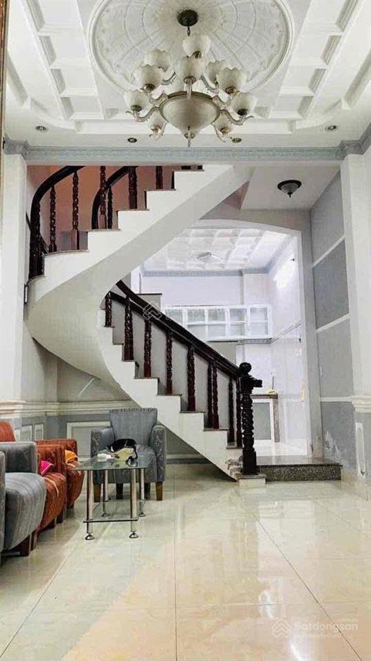Cho thuê nr 3 tầng 3pn 3wc, quang trung, p 14, gò vấp, giá siêu hời 10 triệu vnd