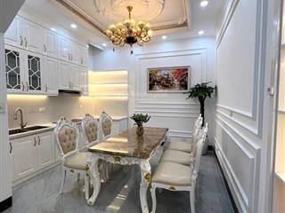 Bán nhà kim ngưu lô góc thang máy ô tô đỗ cửa 40m 6 tầng giá 14 tỷ