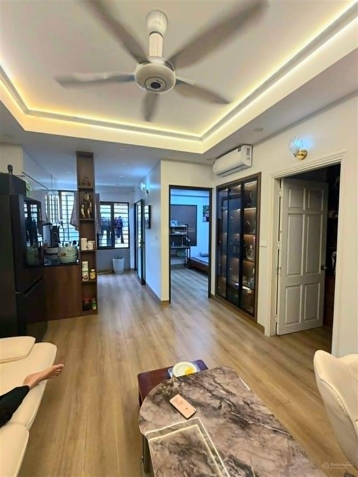 Bán căn hộ hồ tùng mậu, mỹ đình, 2 ngủ, 2 vệ sinh, phòng khách rộng, full nội thất, 59m2, 3 tỷ hơn