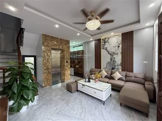 Bán nhà xuân đỉnh, 6 tầng thang máy, ngõ nông, lô góc, dân trí cao, an ninh đỉnh 35m2 nhỉnh 9 tỷ