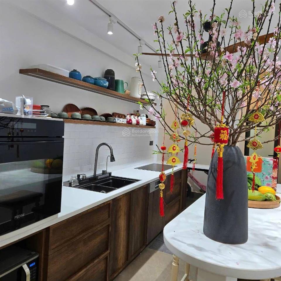 Bán nhà xuân đỉnh, 6 tầng thang máy, diện tích rộng, mặt tiền lớn, 30m ra ô tô, 45m2 nhỉnh 11 tỷ