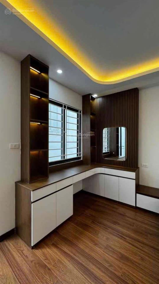 Bán nhà đội nhân, ba đình, ô tô, kinh doanh, 6t thang máy, full thiết bị xịn sò, 60m2 16 tỷ