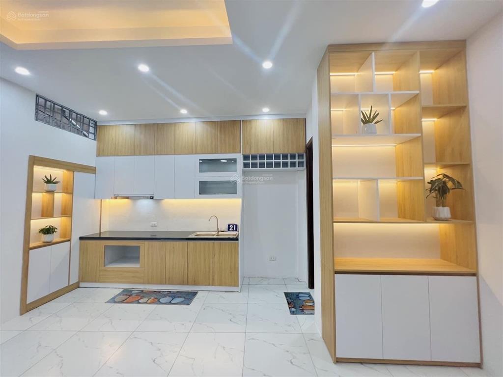 Bán nhà đông ngạc, thụy phương, dân xây, 10m ra ô tô tránh, ô tô đỗ cửa, nhà vượng khí 38m2, 6 tỷ