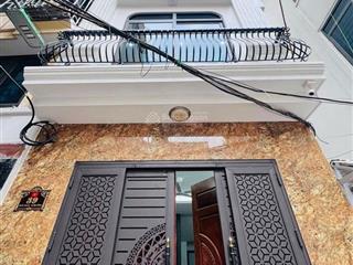 Bán nhà xuân đỉnh, 6 tầng thang máy, diện tích rộng, mặt tiền lớn, 30m ra ô tô, 45m2 nhỉnh 11 tỷ